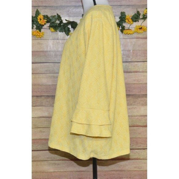 Chico's 4 US XXL 1X Butter Yellow Eyelet Blouse Top 3/4 Ruffle Sleeve Scoop Neck - Picture 6 of 12